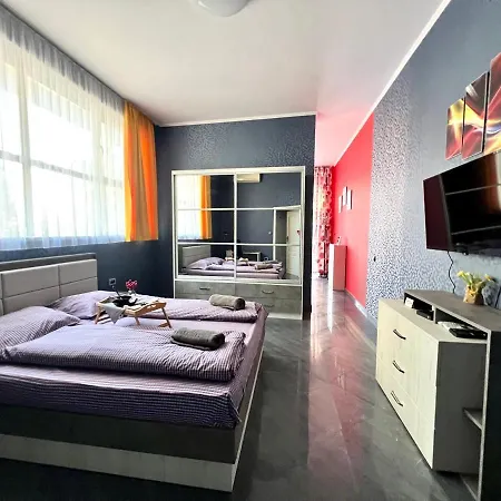 Flower House 3 Appartement